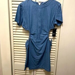 Small jeans cut out side dress